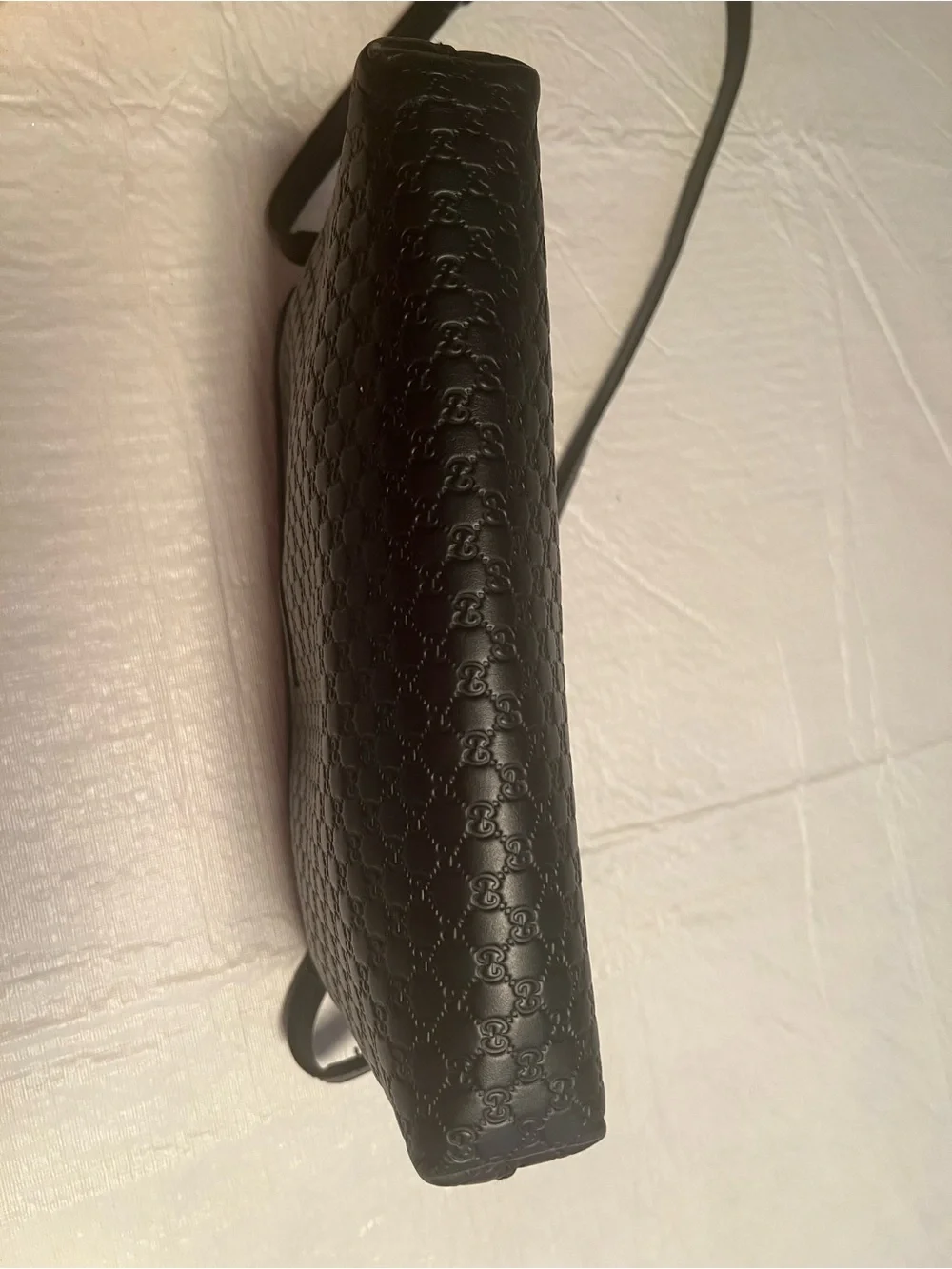 Gucci Black Embossed Leather Messenger Crossbody